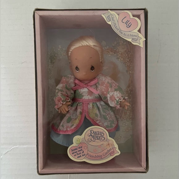 Precious Moments Toys Precious Moments Friendship Garden Lilydoll